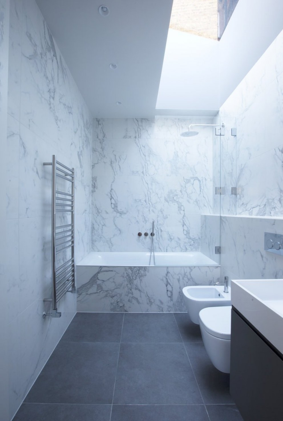 Kensington Apartments | Bathroom | Interior Designers